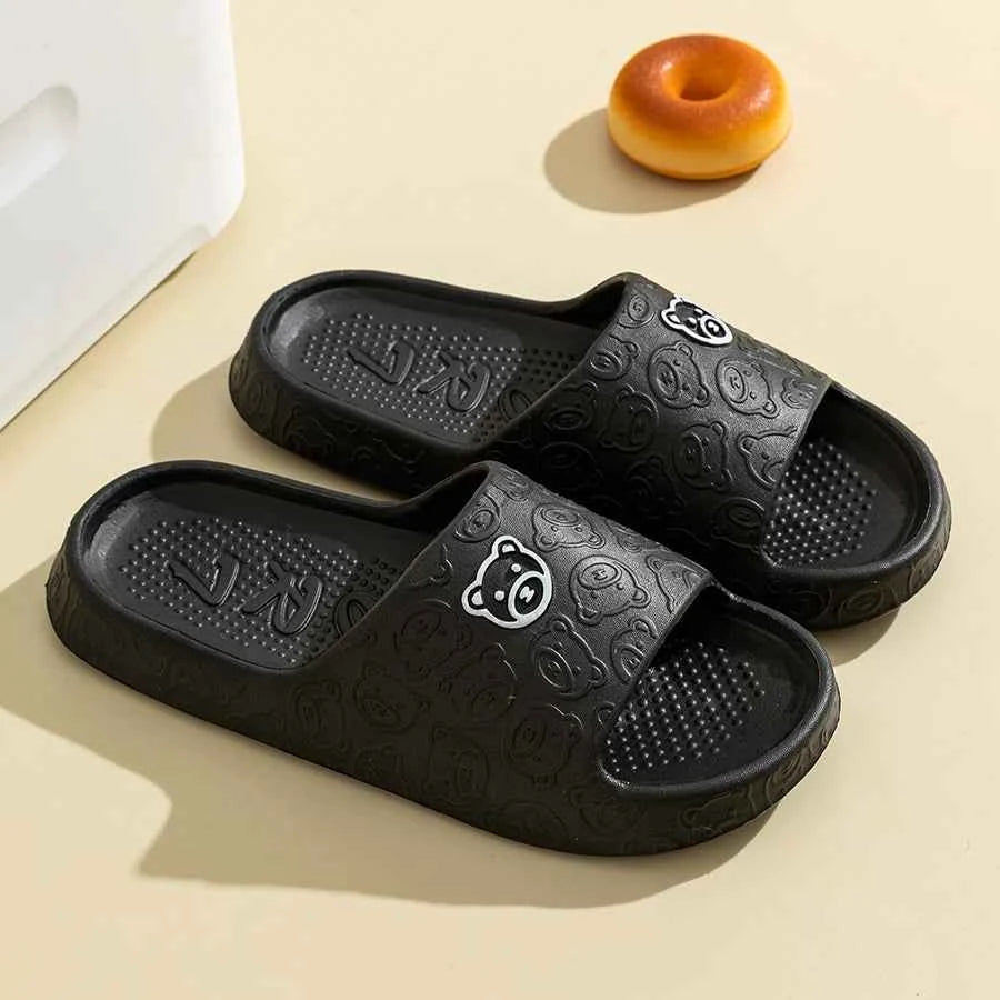 Cozy Bear Print Slippers™